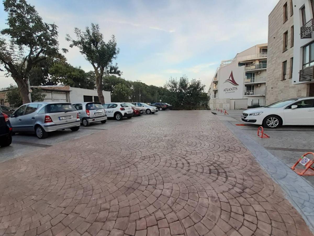 Слънце И Море Сарафово Lejlighed Burgas City Eksteriør billede